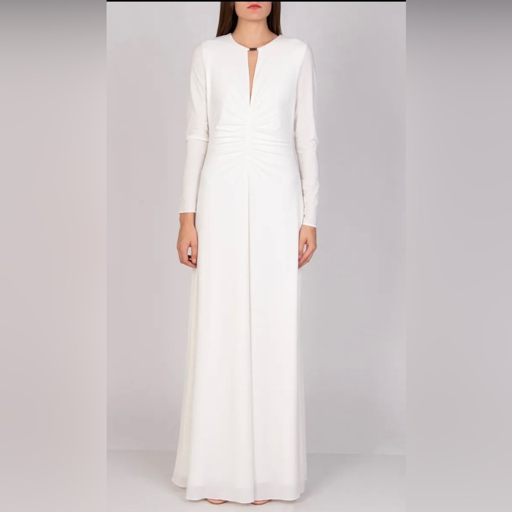 HALSTON Maxi A-Line Dress
Size US 8 / M-L Cut Out Ruched Crew
Neck